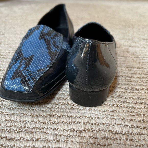 Never worn Amalfi Blue and Black Leather Loafer - Picture 4 of 4